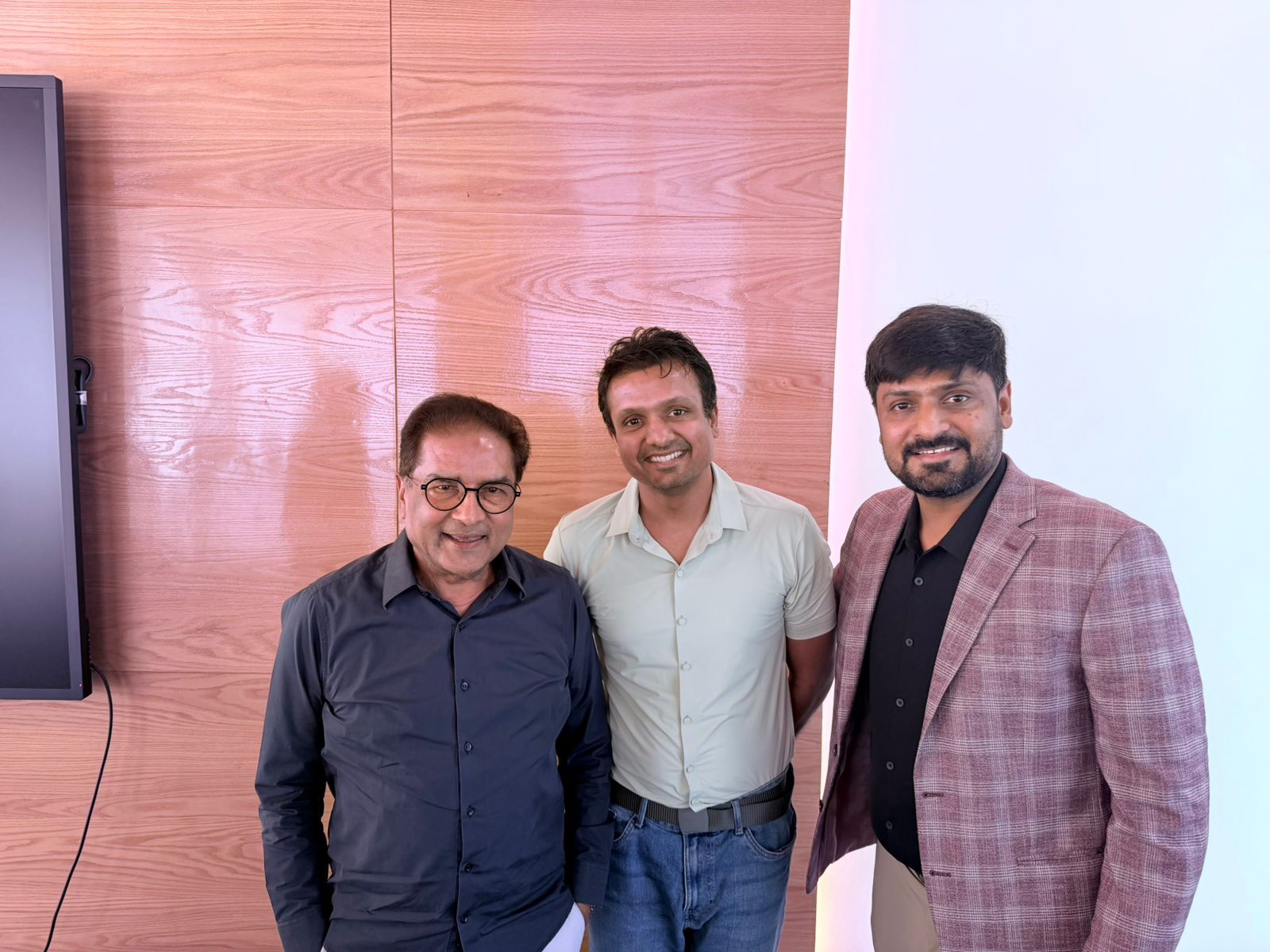 Shalin Parikh and Valay Parikh meeting Raamdeo Agrawal