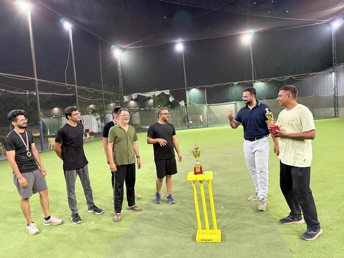 Fireball Box Cricket