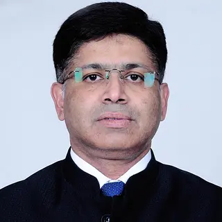 Dr K Joshil Raj