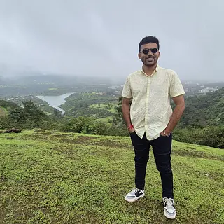 Vrushil Davra