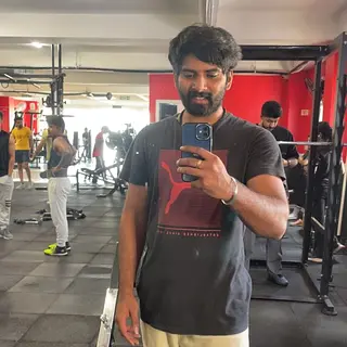 Vajralamukeshreddy