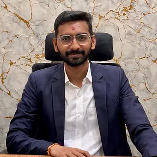 Akshar Makwana