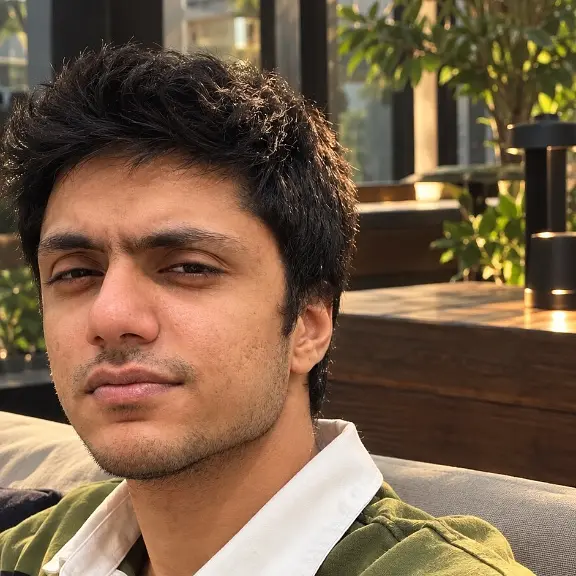 Saahil Tak