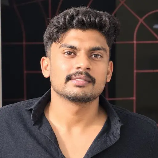 Yonathan  Shinde 