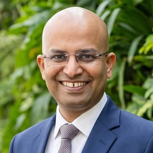 Dr. Vaibhav Rastogi