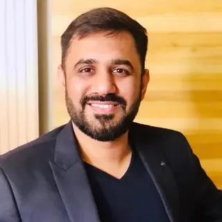 Hardik Manwani