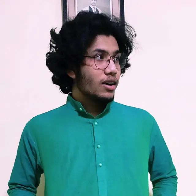 Yash Jhade