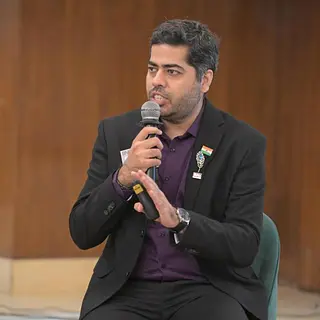 Divesh Aswani