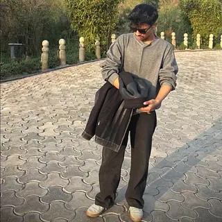 Safwaan Bari