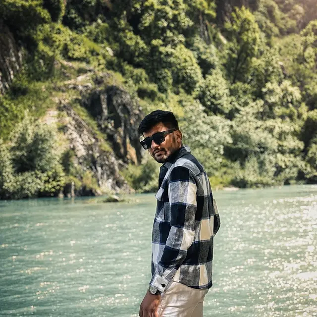 Khush Khatri