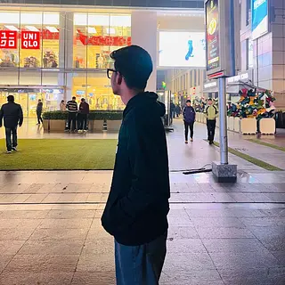 Piyush Ladhar