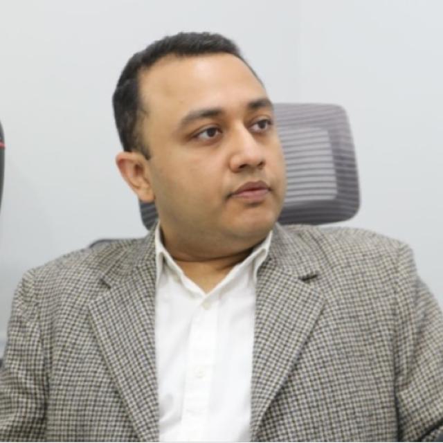 Dr. Rohan Goyal