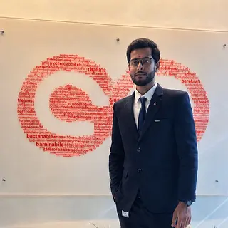 Vivek Manda
