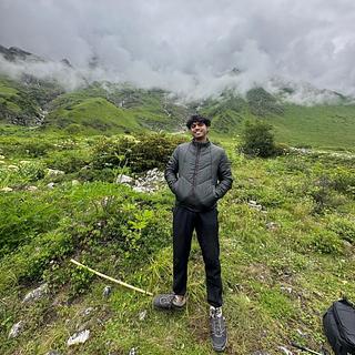 Ayush  Bhatia 