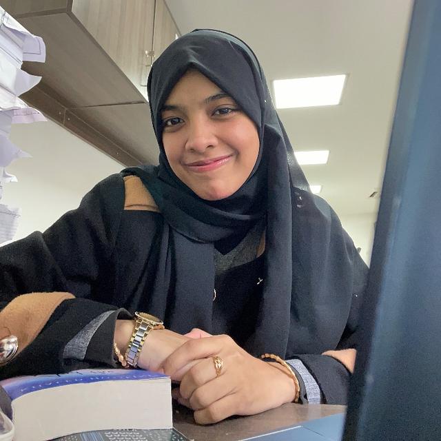 Zahra Arif