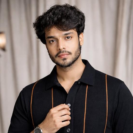 Dr. Kunal Banode