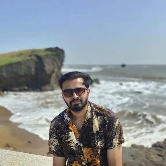 Dhruvik Donga