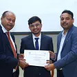 Ca Smit Dhruv