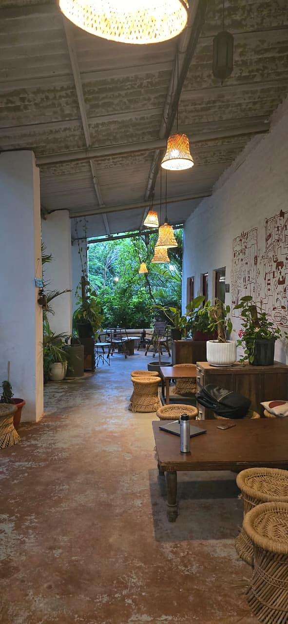 Mould Art Cafe