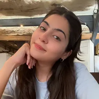 Aayushi