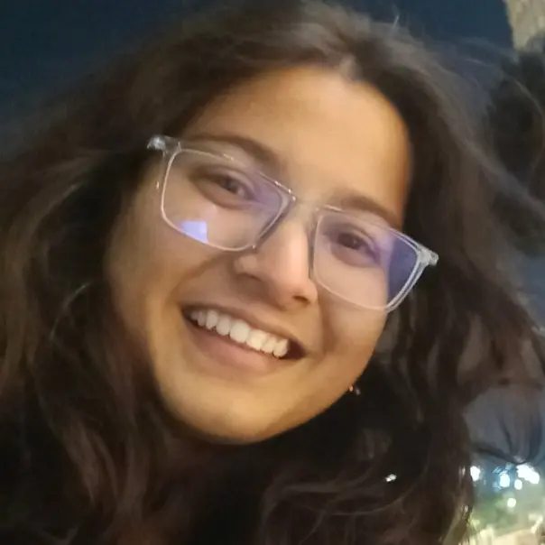 Karishma Taj  Masssevale 