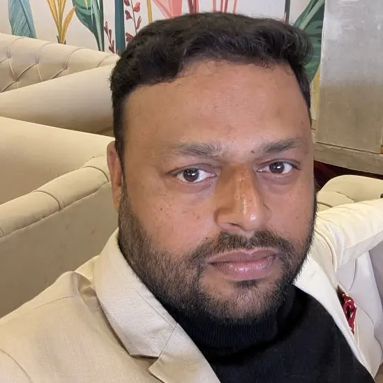 Om Kanoujia