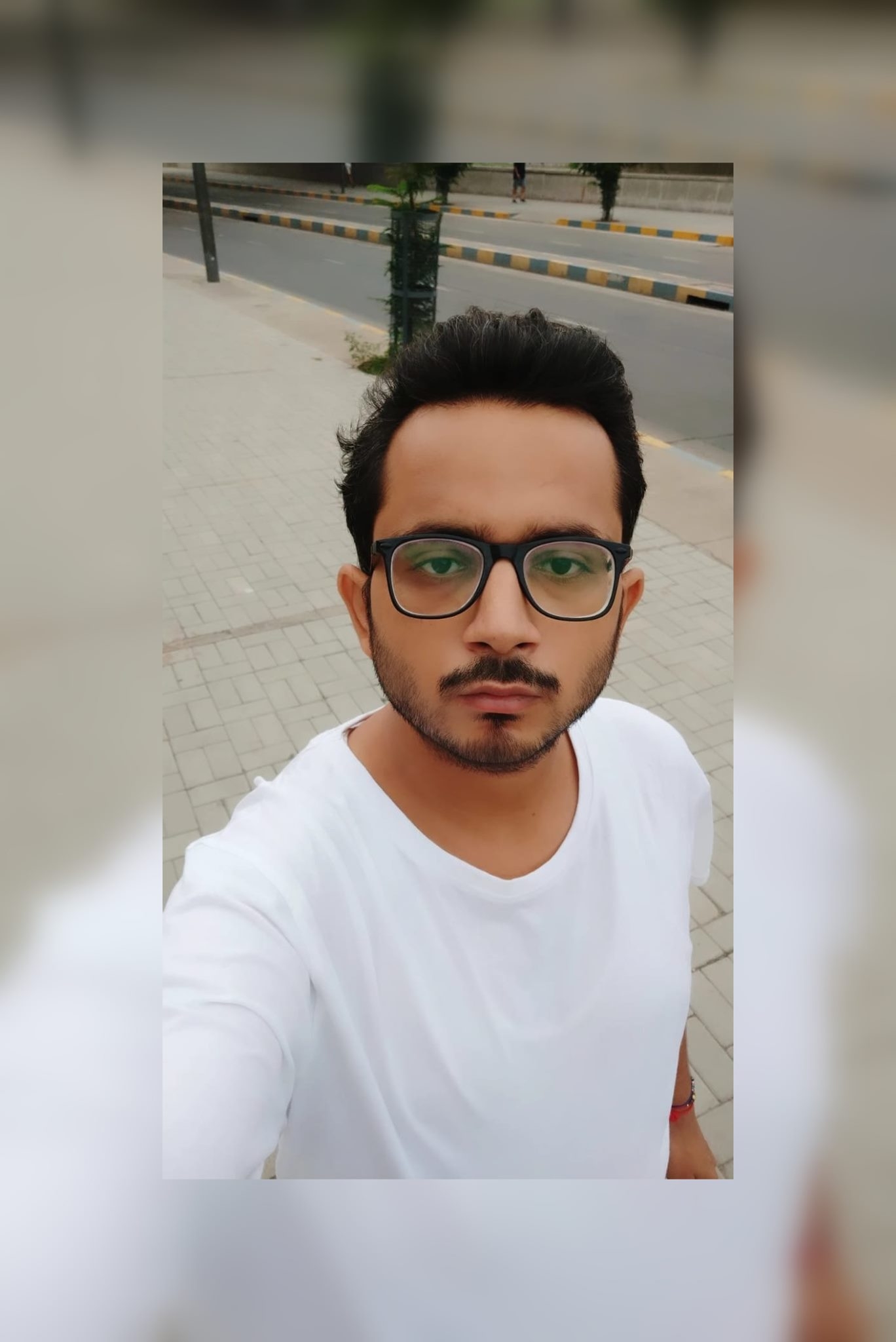 Amit Anand - Copywriter, Engineer and Crypto Investor