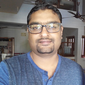Dipen Bhikadya - Entrepreneur, Software Engineer & Founder of Buzztown Group Messenger