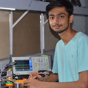 Smit Bhanushali - Lab Manager @ Yuvalay ELab | Electronics Researcher | Educator | Innovator | Maker