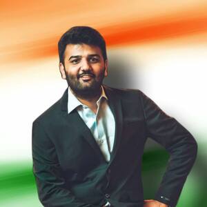 Rohan TripleThree Pandya - Rohan Pandya is a Blogger, Youtuber and an entrepreneur who loves to explore latest technology on the web everyday. He thinks When You Are Young You Believe The Possiblities Are Endless.