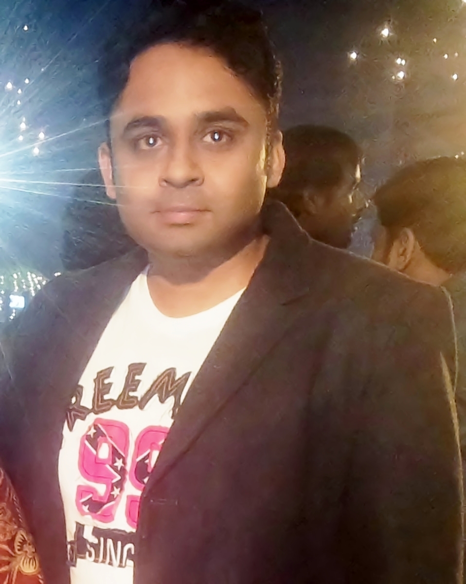 Shantanu Gaur - Working as Business Development Manager at a leading Accelerator in NCR as well as working as an Independent Startup/SME Consultant