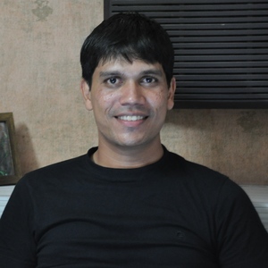 Nachiket Patel - Entrepreneur, passion for trekking, road trips, photography, cricket & cycling. exploring amazing India.