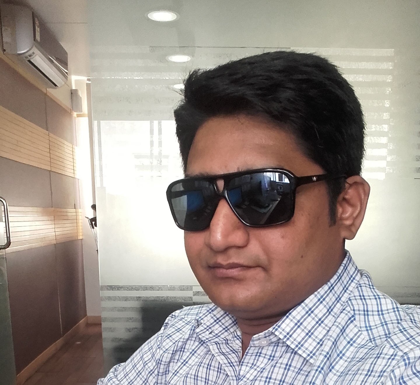 Hitesh Chavda - Entrepreneur