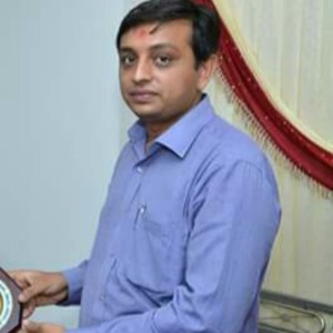 Ashish Sakaria - Co - Founder and Marketing Head at Sunsoft Eduware Solutions LLP. 