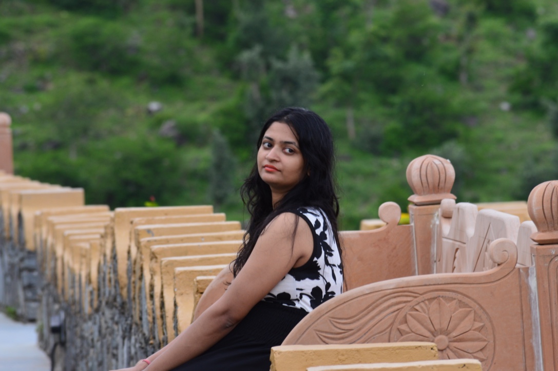 Hirva Prithiani - Founder and CEO of Cyberlobe and passionate about creating new apps. Love to read books and travel new places.