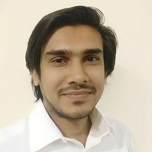 Maulik Vora - CEO @Zluck, Having 8+ years of personal experience in Web and Mobile app development.