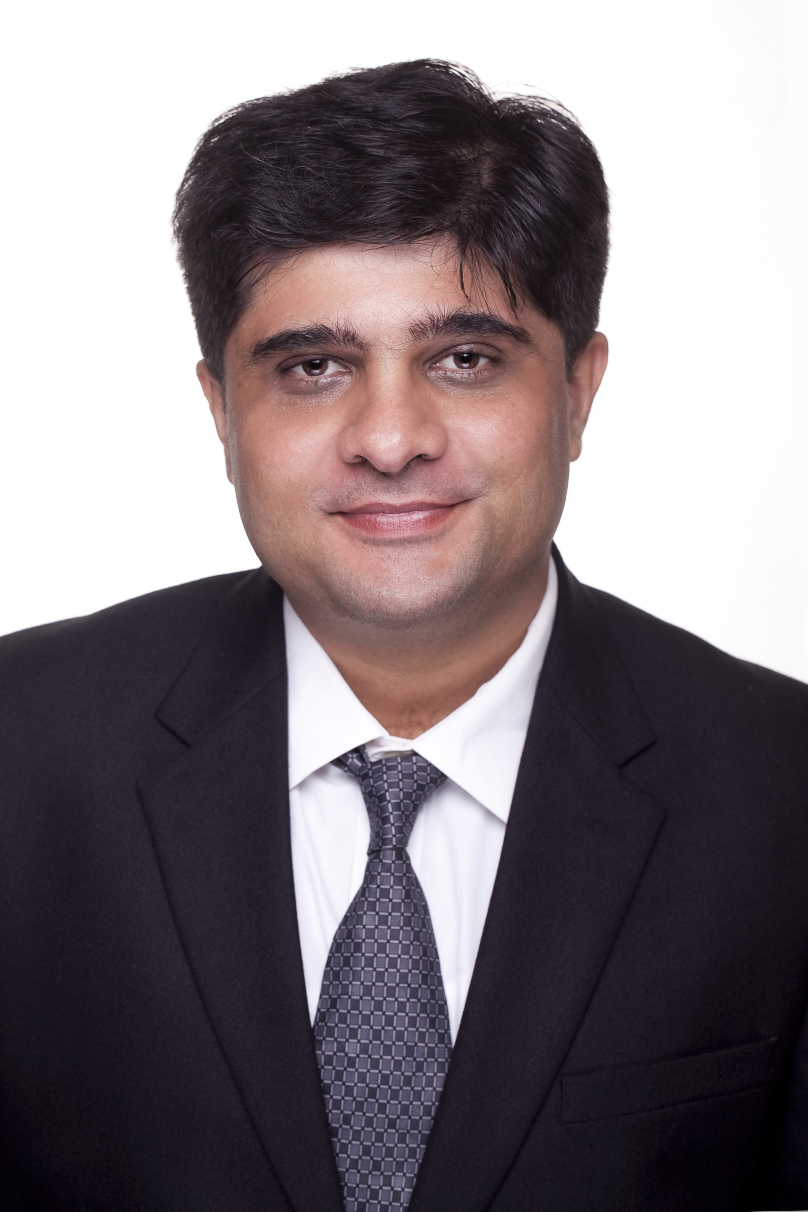 Jwalant Desai -  I work with professionals globally focused on building FinTech, automation, blockchain, payment, digital bank, lending, partnership & alliance and other business transformation areas. Graduated in MBA -joint degree program from NTU, UC Berkeley, Wharton and Bachelor of Engineering (BE) in Electronics.I am also part of Blockchain@NTU club- a team of NTU Singapore students & alumni working closely with start-ups, educational institutions, investors and regulators across the world for enterprise blockchain projects. Also, I am active in global start-up ecosystem. In this capacity, I am well connected with startups in Singapore, ASEAN and globally as well. I am Chapter lead for EChai Singapore. Before working in Fintech, I led Marketing, Sales, Merchant Product and Operations for VODAFONE BUSINESS SERVICE in India for enterprise B2B space along with CXO level relationship.