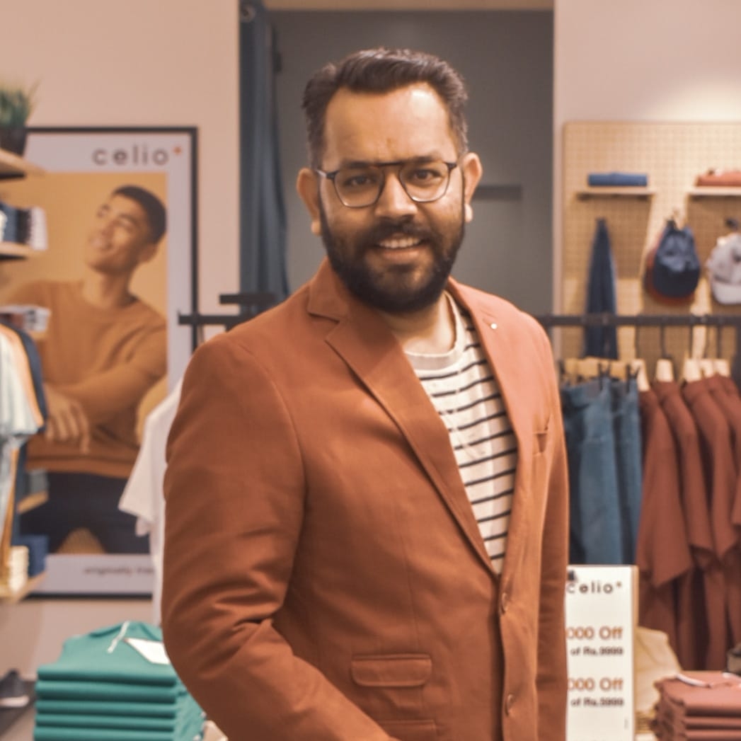 Amit Panchal - Digital Marketing Consultant and Founder, Digicobweb