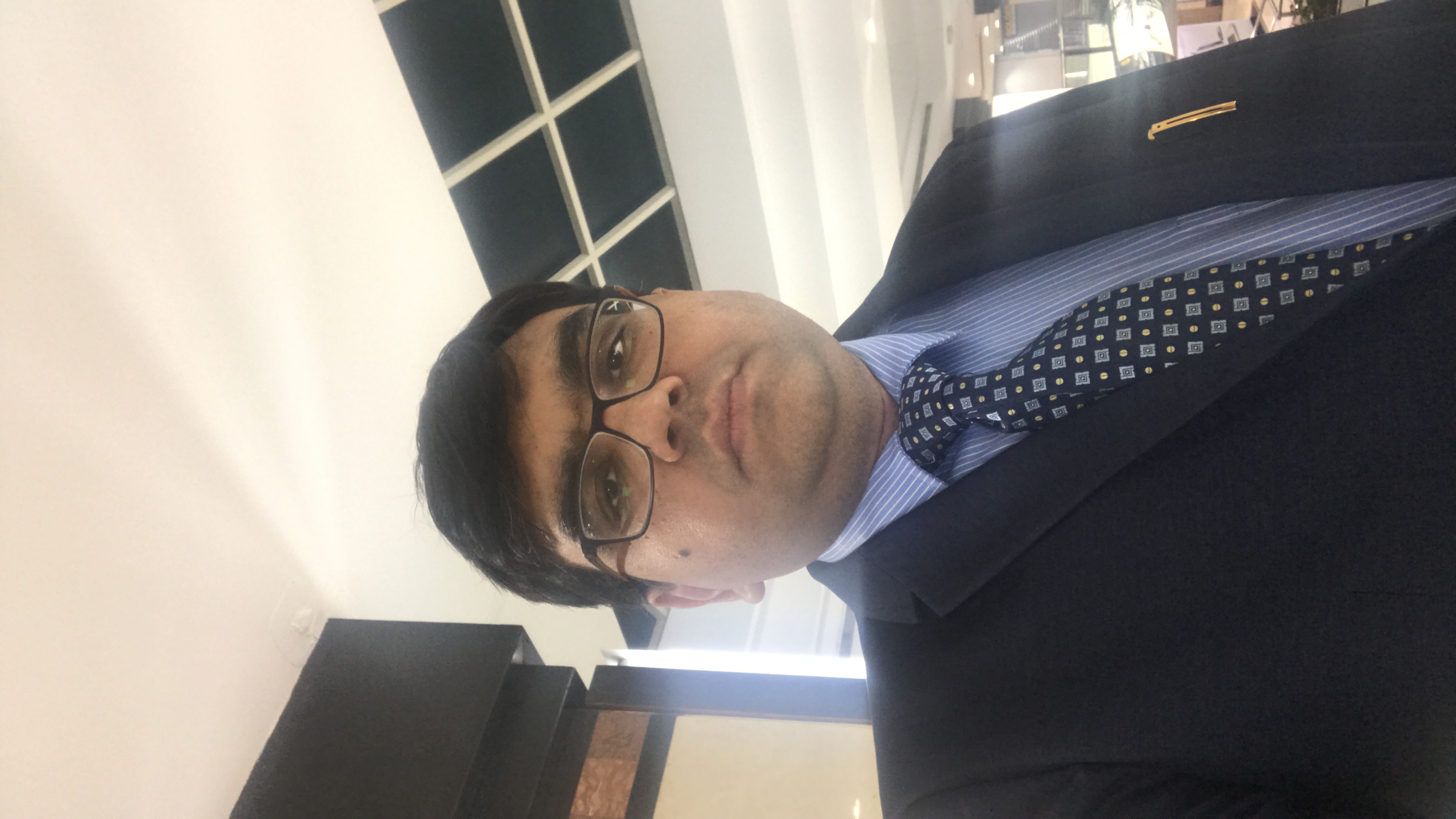 Mr Jasmine Amin - 15+year Experience in IT Services Business among with 5+year Dipal Advertising & Brmading Business Experience 