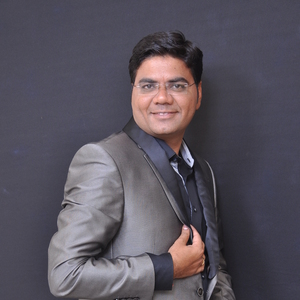 Rajiv Sharma - Founder @artifexonline, Custom Web application Expert,Mobile application expert, Developed 400+ projects.