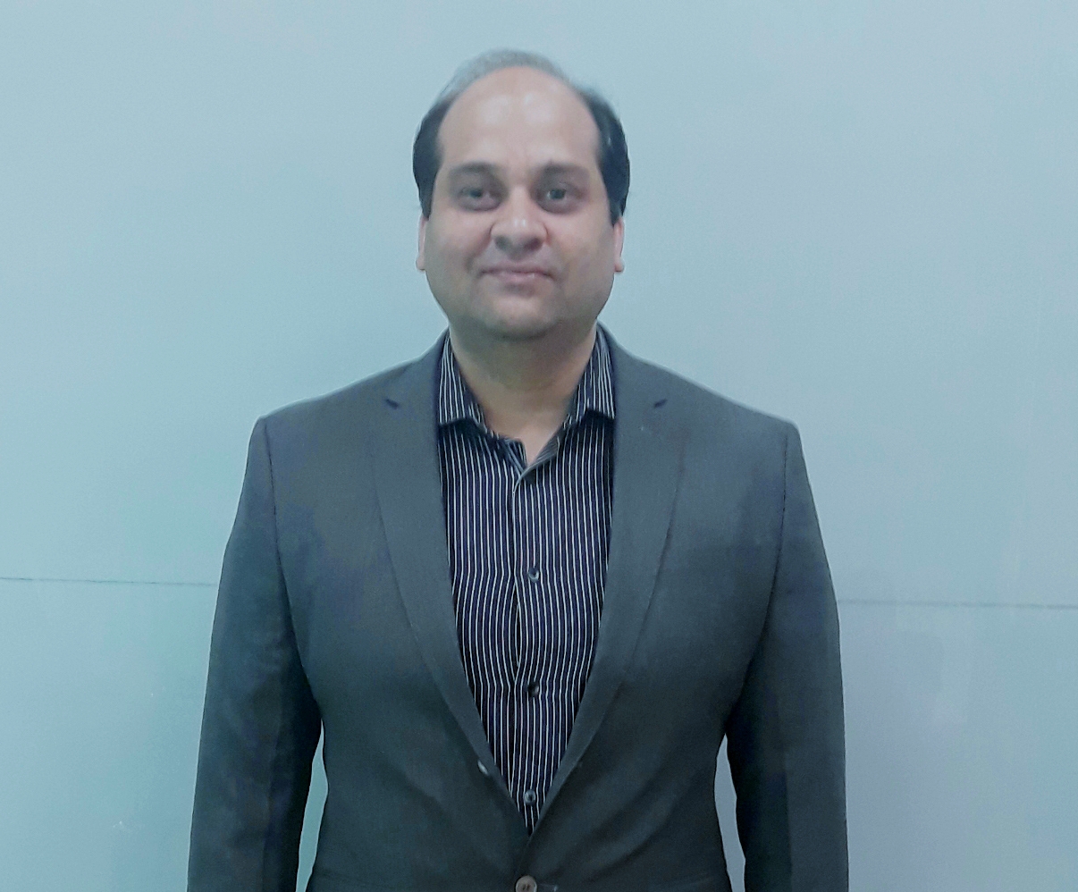 Prem Phulara - I'm a software engineer with engineering and management background with total 20+ yrs of experience. Since the last 7 years, I'm in trading and specialized in Option trading. During these 7 years, I have built and invented several Option trading systems and algorithms.