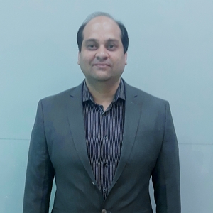 Prem Phulara - I'm a software engineer with engineering and management background with total 20+ yrs of experience. Since the last 7 years, I'm in trading and specialized in Option trading. During these 7 years, I have built and invented several Option trading systems and algorithms.