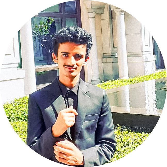 Shree Pandey - A college student&entrepreneur.
Exploring hyperlocal marketing and entrepreneurship among college students.