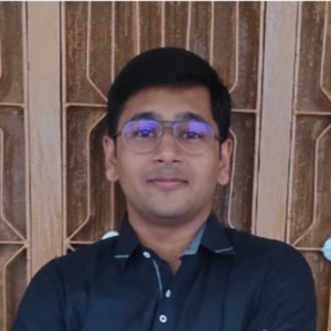 Yash Jain - I am a student at Nirma University pursuing BBA.
