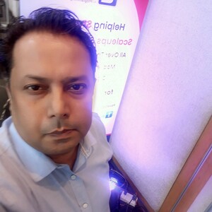 debashis majumdar - I am currently working as Principal Consultant in Techno Exponent and also I am Chief Executive Partner of Smartters Software.
