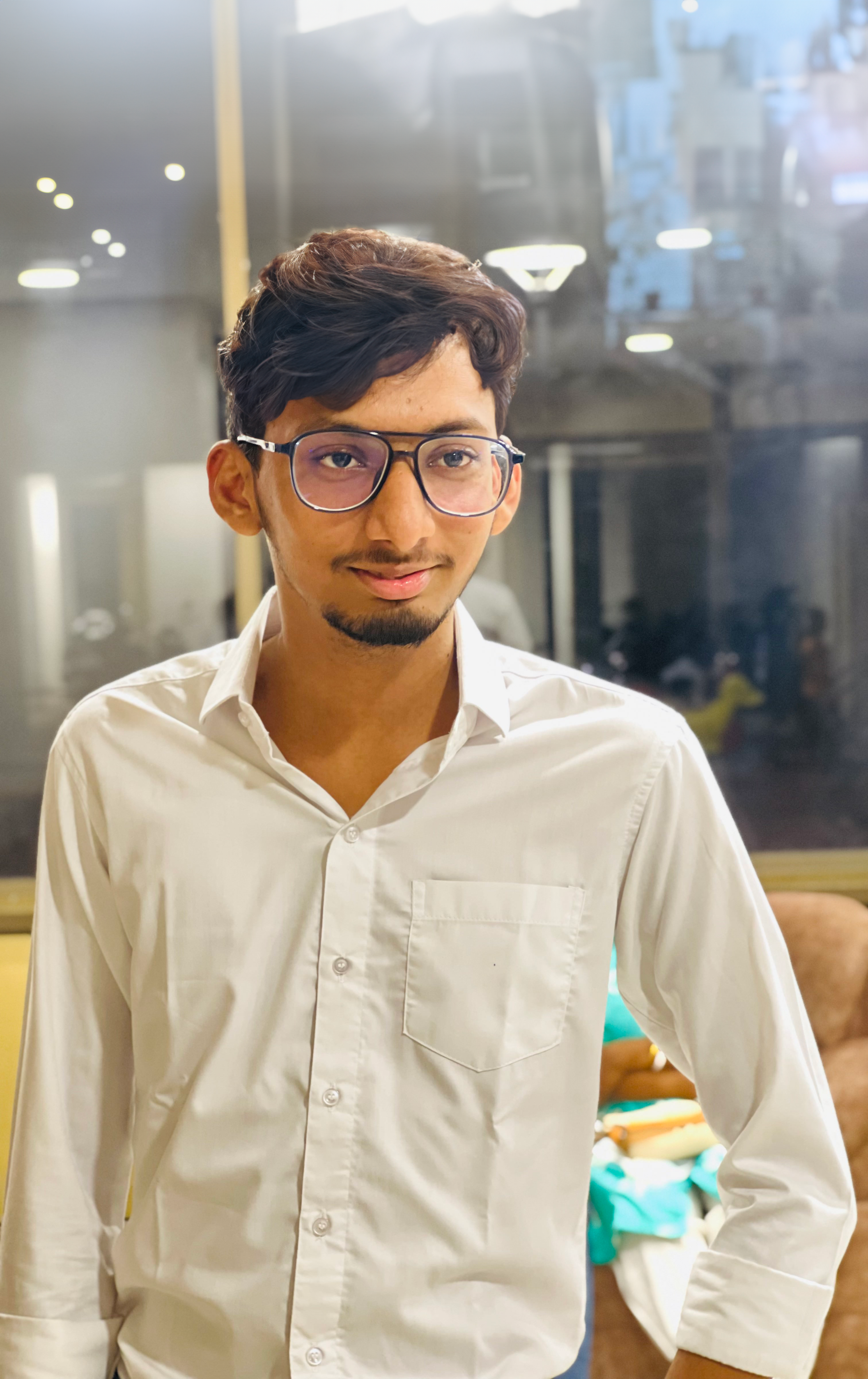 Urvesh Kavar - Sr. UI UX Designer