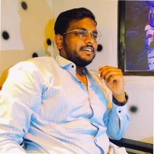 Shailesh Wattamwar - MD of SAPTGIRI TRADERS 