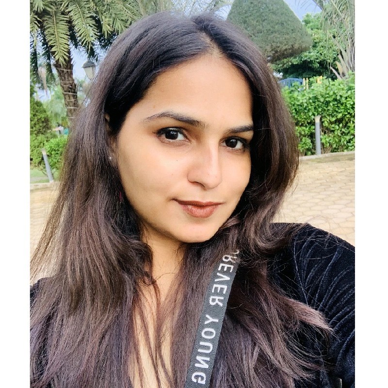 Shivani Batra - Consultant 