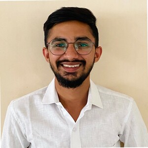 Yash Jambukiya - Student , Stock market analyst and trader