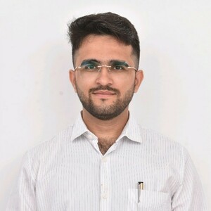 Keyur Mulrajani - Chartered Accountant 